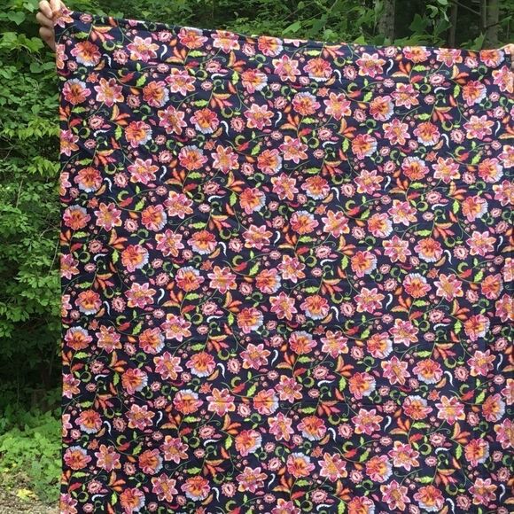 NWT HandCrafted Fall Color Quilt - Picture 12 of 16